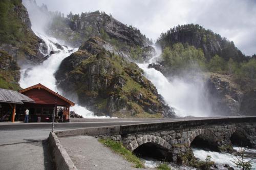 Låtefossen