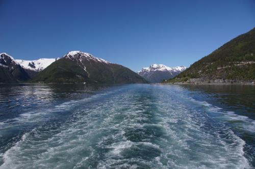 Überfahrt über den Sognefjord von Hella nach Vansgnes