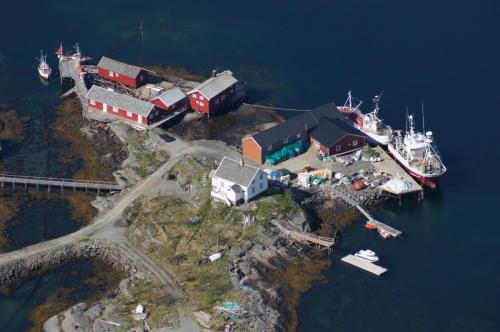 Blick vom Reinebringen hinunter nach Reine